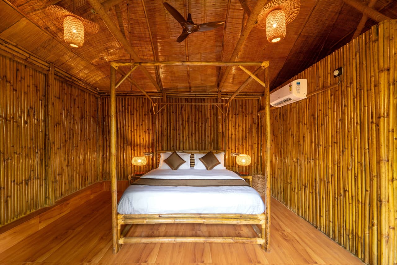 Garden Villa bedroom