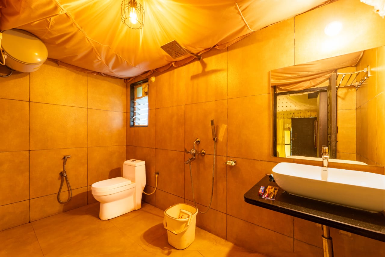 Modern bathroom in luxury tent accommodation